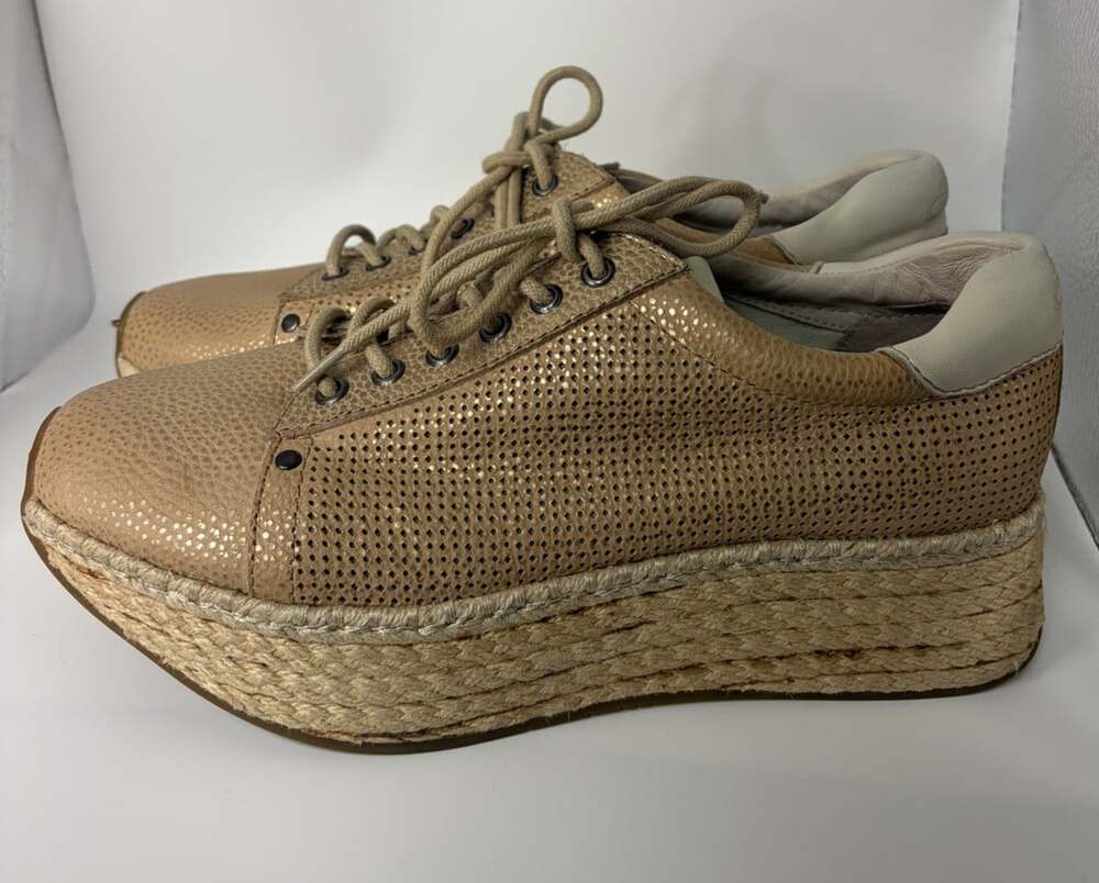 OTBT Meridian Fashion Leather Mesh Sneakers Size 8M Gold